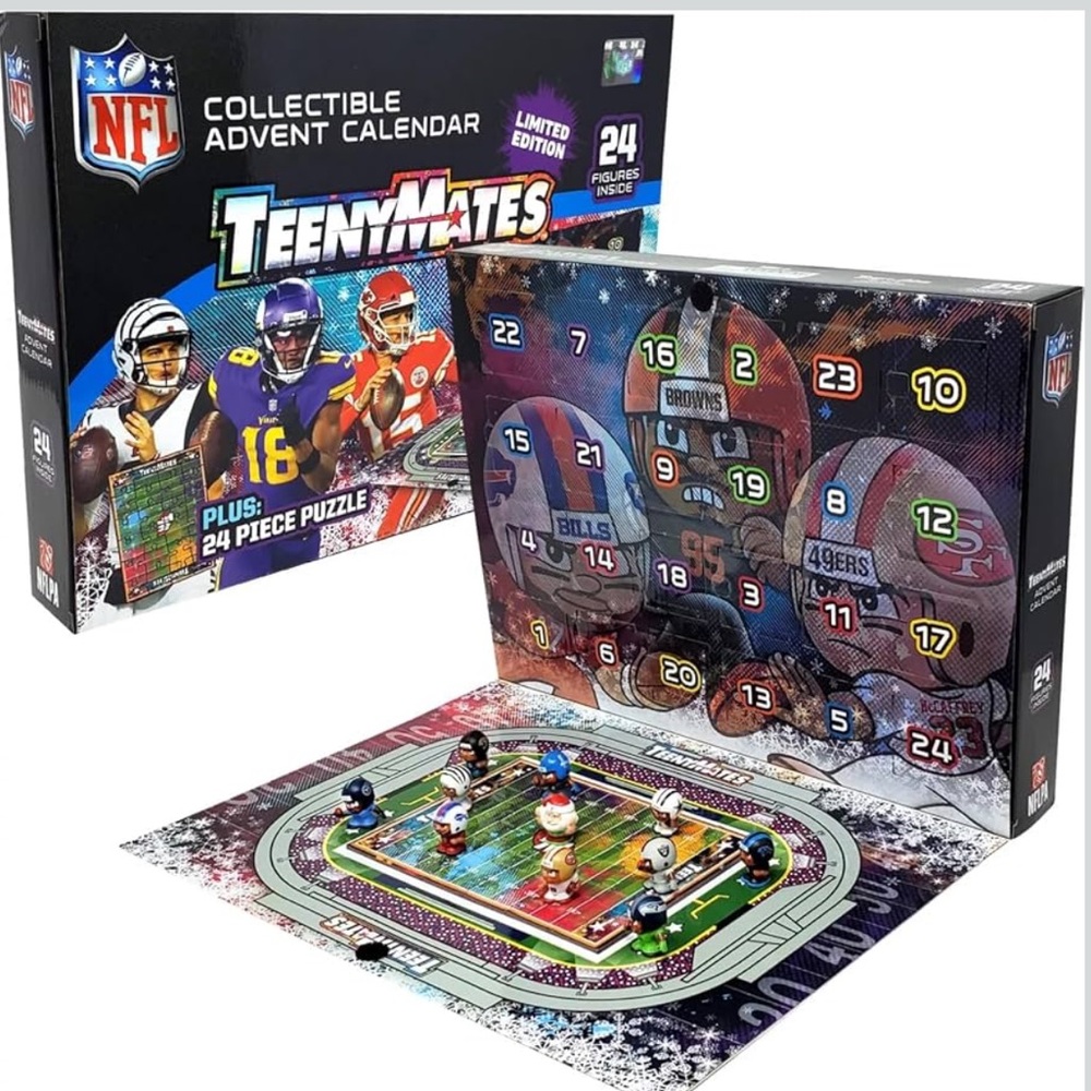 Party Animal NFL TeenyMates Advent Calendar, NWT Limited Edition [24 Figures]